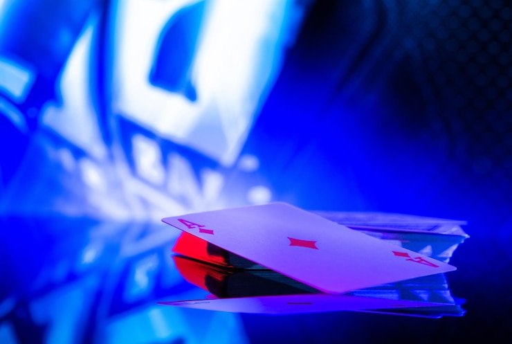 Tabel pembayaran dan peringkat tangan di Casino Hold'em